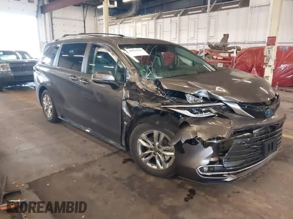 2023 Toyota Sienna Limited с VIN 5TDZSKFC0PS082155, выставлен на аукционе IAAI как лот 41786837 с пробегом 1 923 миль миль и . История ставок и продаж доступна на DreamBid. Изображение 1.