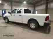 2014 Ram 1500 Tradesman z VIN 1C6RR6FT5ES264870, wystawiony jako Copart lot #61561345 z przebiegiem 159 436 mil mil oraz Czysty tytuł • Clean title. Historia ofert i sprzedaży dostępna na DreamBid. Obrazek 2.