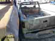 2000 Chevrolet S-10 LS with VIN 1GCDT14W3YK137589, listed as a IAAI auction lot 43352291 with Not provided miles and . Bid and sale history available at DreamBid. Image 3.