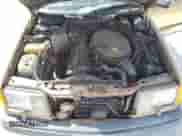 1986 Mercedes-Benz 300 E z VIN WDBEA30D5GA296062, wystawiony jako Copart lot #77434624 z przebiegiem 112 899 mil mil oraz Szkoda całkowita • Salvage title. Historia ofert i sprzedaży dostępna na DreamBid. Obrazek 11.