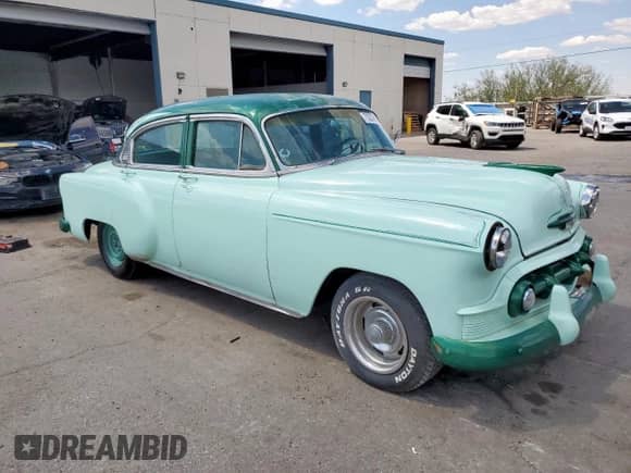 1953 Chevrolet Malibu с VIN C53N129733, выставлен на аукционе Copart как лот 70201655 с пробегом 48 348 миль миль и Чистый • Clean title. История ставок и продаж доступна на DreamBid. Изображение 4.