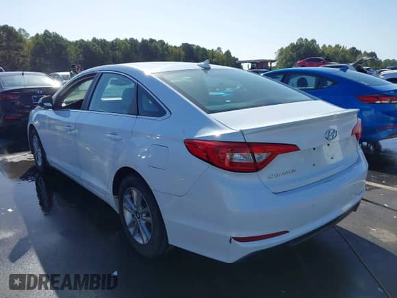 2016 Hyundai Sonata SE с VIN 5NPE24AF0GH356603, выставлен на аукционе IAAI как лот 43349666 с пробегом 153 622 миль миль и . История ставок и продаж доступна на DreamBid. Изображение 3.