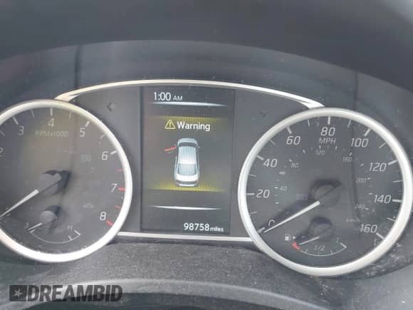 2017 Nissan Sentra SR с VIN 3N1AB7AP7HY260726, выставлен на аукционе IAAI как лот 41762883 с пробегом 98 758 миль миль и . История ставок и продаж доступна на DreamBid. Изображение 7.