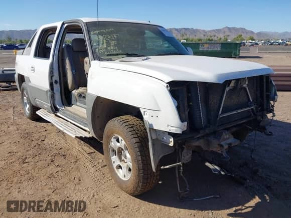 2002 Chevrolet Avalanche с VIN 3GNEK13T32G139542, выставлен на аукционе IAAI как лот 42801357 с пробегом Не указан миль и . История ставок и продаж доступна на DreamBid. Изображение 6.