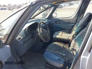 1996 Chevrolet Venture z VIN 1GNDU06E2TT127027, wystawiony jako IAAI lot #42768027 z przebiegiem 111 621 mil mil oraz . Historia ofert i sprzedaży dostępna na DreamBid. Obrazek 5.