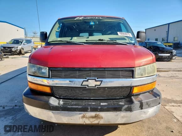 2004 Chevrolet Express Passenger with VIN 1GBFG15T841220201, listed as a Copart auction lot 70944075 with 99,093 mi miles and Clean title. Bid and sale history available at DreamBid. Image 5.