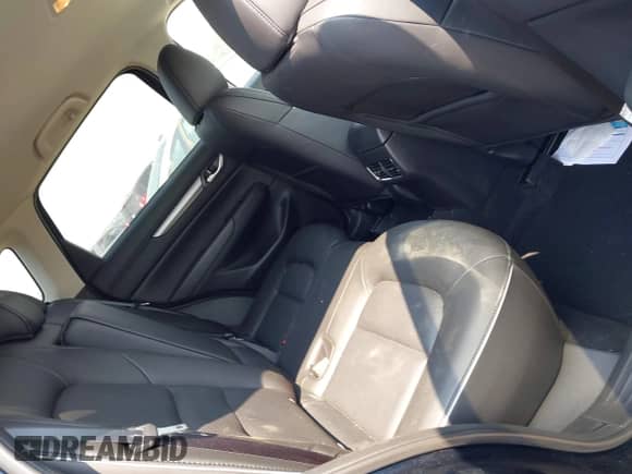 2024 Mazda CX-5 S Select z VIN JM3KFBBL2R0475020, wystawiony jako IAAI lot #42901480 z przebiegiem 1 851 mil mil oraz . Historia ofert i sprzedaży dostępna na DreamBid. Obrazek 8.