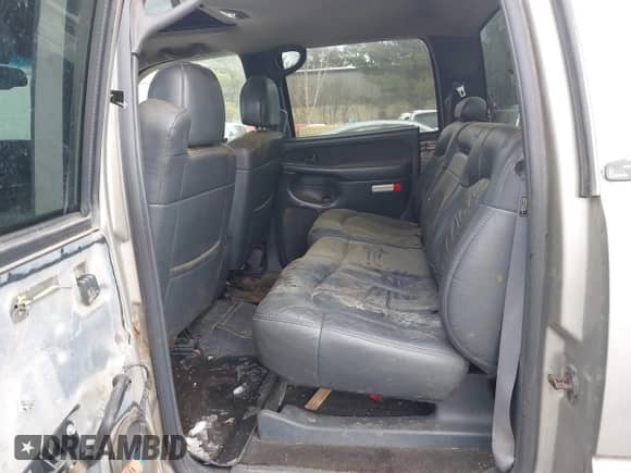 2002 Chevrolet Silverado 1500HD LS с VIN 1GCGK13U42F189958, выставлен на аукционе IAAI как лот 41670721 с пробегом 238 497 миль миль и . История ставок и продаж доступна на DreamBid. Изображение 8.