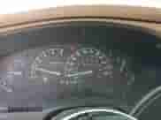 1999 Ford Explorer XLT с VIN 1FMZU34E3XUB50850, выставлен на аукционе Copart как лот 52257815 с пробегом 162 360 миль миль и Списание • Salvage title. История ставок и продаж доступна на DreamBid. Изображение 9.