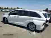 2024 Toyota Sienna Limited z VIN 5TDZRKEC2RS211061, wystawiony jako Copart lot #70225025 z przebiegiem 21 736 mil mil oraz Szkoda całkowita • Salvage title. Historia ofert i sprzedaży dostępna na DreamBid. Obrazek 2.