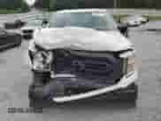 2021 Ford F-150 XL z VIN 1FTMF1CB2MKD96347, wystawiony jako Copart lot #85825975 z przebiegiem 123 070 mil mil oraz Szkoda całkowita • Salvage title. Historia ofert i sprzedaży dostępna na DreamBid. Obrazek 5.