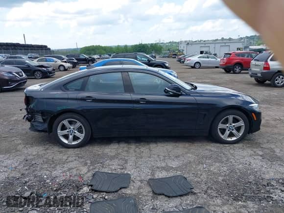 2015 BMW 4 Series 428i xDrive с VIN WBA4C9C52FD331620, выставлен на аукционе IAAI как лот 42556526 с пробегом 115 674 миль миль и . История ставок и продаж доступна на DreamBid. Изображение 14.