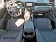 2025 Toyota Tacoma SR5 с VIN 3TMKB5FN4SM042285, выставлен на аукционе Copart как лот 86714795 с пробегом 269 миль миль и Списание • Salvage title. История ставок и продаж доступна на DreamBid. Изображение 8.