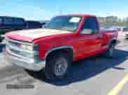 1994 Chevrolet Silverado 1500 z VIN 1GBDC14K2RZ171078, wystawiony jako IAAI lot #43529380 z przebiegiem 252 000 mil mil oraz . Historia ofert i sprzedaży dostępna na DreamBid. Obrazek 2.