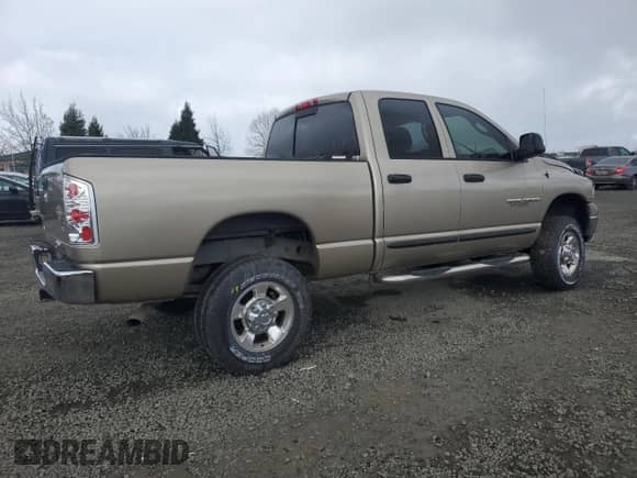 2005 Dodge 2500 SLT with VIN 3D7KS28D35G825240, listed as a Copart auction lot 46933525 with 102,540 mi miles and Salvage title. Bid and sale history available at DreamBid. Image 3.