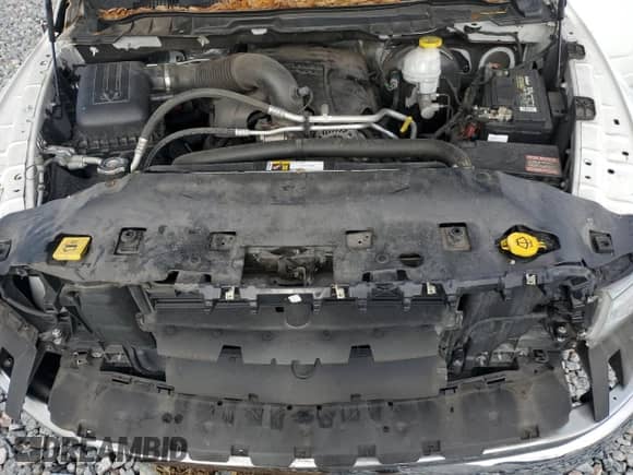 2019 Ram 1500 Tradesman z VIN 3C6JR6DT3KG579010, wystawiony jako Copart lot #71780855 z przebiegiem 96 764 mil mil oraz Czysty tytuł • Clean title. Historia ofert i sprzedaży dostępna na DreamBid. Obrazek 11.