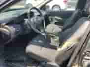 2004 Dodge Neon SE z VIN 1B3ES26C74D533797, wystawiony jako Copart lot #69045084 z przebiegiem 105 561 mil mil oraz Szkoda całkowita • Salvage title. Historia ofert i sprzedaży dostępna na DreamBid. Obrazek 7.