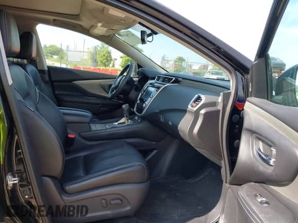 2015 Nissan Murano SL z VIN 5N1AZ2MH3FN272720, wystawiony jako IAAI lot #42756199 z przebiegiem 81 231 mil mil oraz . Historia ofert i sprzedaży dostępna na DreamBid. Obrazek 5.