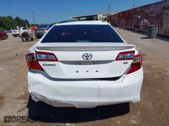 2014 Toyota Camry L with VIN 4T1BF1FK0EU770328, listed as a IAAI auction lot 43172276 with Not provided miles and . Bid and sale history available at DreamBid. Image 15.