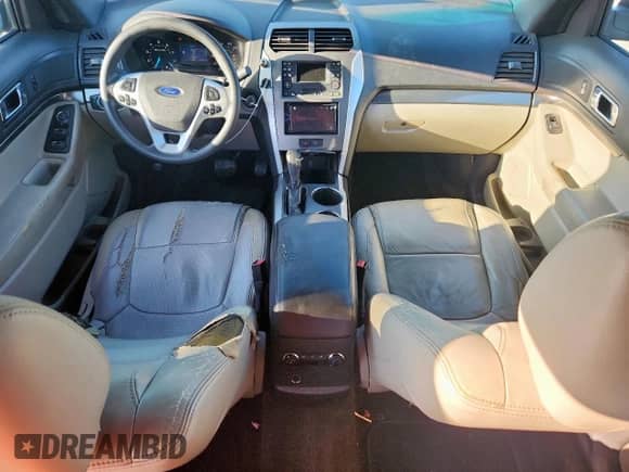 2011 Ford Explorer with VIN 1FMHK8B85BGA03173, listed as a Copart auction lot 62155705 with 225,085 mi miles and Salvage title. Bid and sale history available at DreamBid. Image 8.