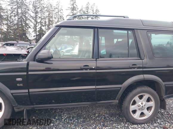 2002 Land Rover Discovery Cloth with VIN SALTY15442A757710, listed as a IAAI auction lot 40946887 with 161,221 mi miles and . Bid and sale history available at DreamBid. Image 15.