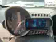 2014 Chevrolet Sonic LS с VIN 1G1JA5SH0E4241261, выставлен на аукционе Copart как лот 71215185 с пробегом 102 369 миль миль и Списание • Salvage title. История ставок и продаж доступна на DreamBid. Изображение 9.