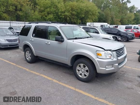 2009 Ford Explorer XLT with VIN 1FMEU73E39UA23378, listed as a IAAI auction lot 43265646 with 70,791 mi miles and . Bid and sale history available at DreamBid. Image 1.