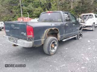 2003 Dodge RAM z VIN 3D3KU28W53G756741, wystawiony jako IAAI lot #41986963 z przebiegiem 167 827 mil mil oraz . Historia ofert i sprzedaży dostępna na DreamBid. Obrazek 4.