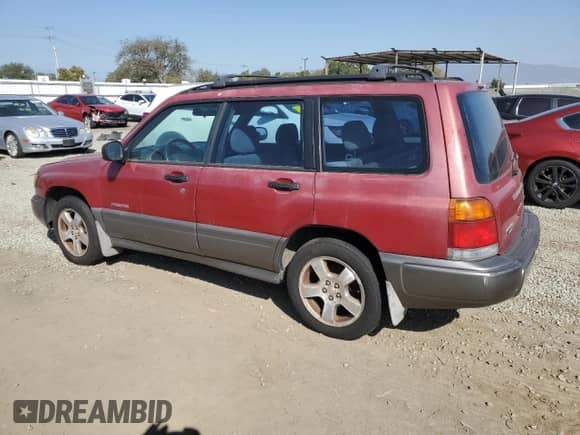 1998 Subaru Forester S with VIN JF1SF6551WH779052, listed as a Copart auction lot 46175255 with 286,469 mi miles and Clean title. Bid and sale history available at DreamBid. Image 2.