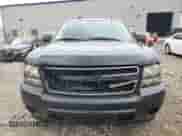 2011 Chevrolet Tahoe LS с VIN 1GNSKAE04BR277158, выставлен на аукционе Copart как лот 60241045 с пробегом 272 165 миль миль и На запчасти • Non repairable. История ставок и продаж доступна на DreamBid. Изображение 5.