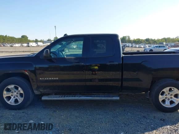 2014 Chevrolet Silverado 1500 LT z VIN 1GCVKREH2EZ205440, wystawiony jako IAAI lot #43153367 z przebiegiem 233 450 mil mil oraz . Historia ofert i sprzedaży dostępna na DreamBid. Obrazek 14.