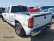2002 GMC Sierra 1500 SLE с VIN 2GTEC19T221388503, выставлен на аукционе IAAI как лот 43090007 с пробегом 142 668 миль миль и . История ставок и продаж доступна на DreamBid. Изображение 3.