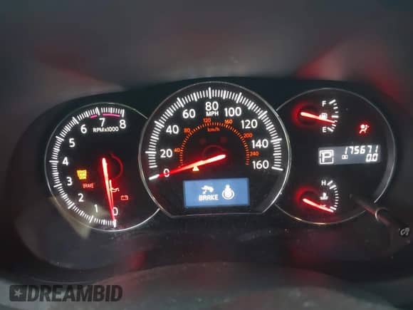 2012 Nissan Maxima SV z VIN 1N4AA5APXCC809296, wystawiony jako IAAI lot #42940488 z przebiegiem 175 671 mil mil oraz . Historia ofert i sprzedaży dostępna na DreamBid. Obrazek 7.