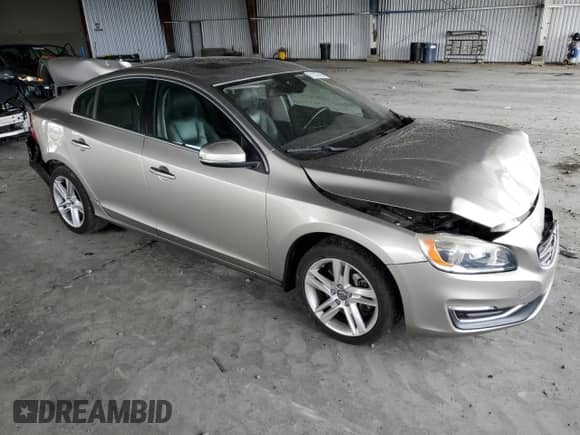 2014 Volvo S60 T5 с VIN YV1612FSXE2279409, выставлен на аукционе Copart как лот 81922425 с пробегом 140 738 миль миль и Списание • Salvage title. История ставок и продаж доступна на DreamBid. Изображение 4.