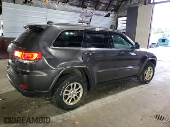 2018 Jeep Grand Cherokee Laredo E with VIN 1C4RJFAG8JC367747, listed as a Copart auction lot 63910095 with 96,548 mi miles and Clean title. Bid and sale history available at DreamBid. Image 3.