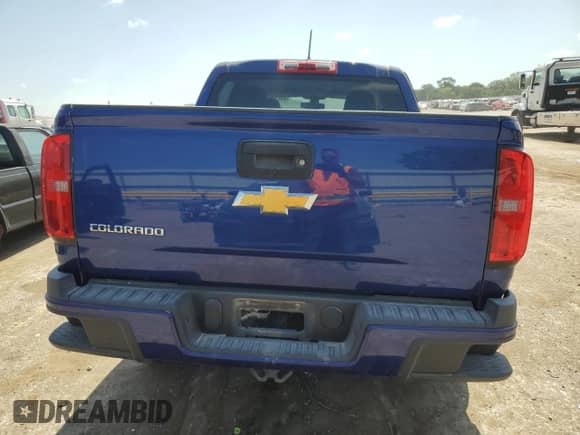 2015 Chevrolet Colorado 2WD WT z VIN 1GCGSAEAXF1237677, wystawiony jako Copart lot #63213015 z przebiegiem 123 228 mil mil oraz Szkoda całkowita • Salvage title. Historia ofert i sprzedaży dostępna na DreamBid. Obrazek 6.