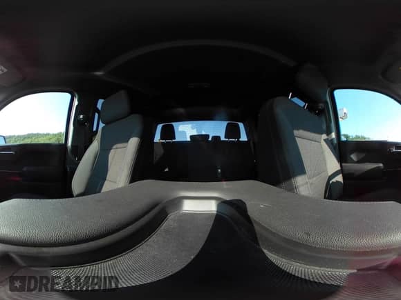 2024 Chevrolet Silverado 1500 Custom Trail Boss z VIN 3GCUDCE84RG425834, wystawiony jako IAAI lot #42396212 z przebiegiem 16 564 mil mil oraz . Historia ofert i sprzedaży dostępna na DreamBid. Obrazek 18.