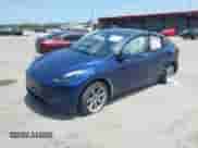 2024 Tesla Model Y с VIN 7SAYGDED4RF044747, выставлен на аукционе IAAI как лот 42377073 с пробегом 18 622 миль миль и . История ставок и продаж доступна на DreamBid. Изображение 2.