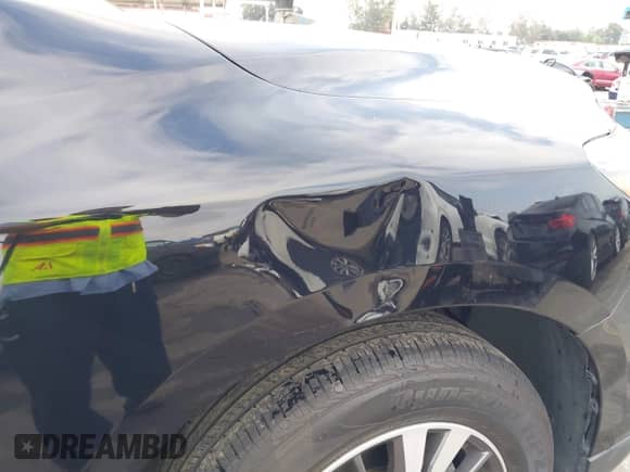 2018 Nissan Pathfinder SL with VIN 5N1DR2MN7JC611874, listed as a IAAI auction lot 42126450 with 105,706 mi miles and . Bid and sale history available at DreamBid. Image 20.