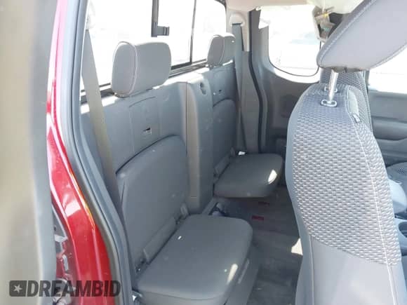 2015 Nissan Frontier SV with VIN 1N6AD0CW2FN737900, listed as a IAAI auction lot 43284935 with 51,926 mi miles and . Bid and sale history available at DreamBid. Image 8.