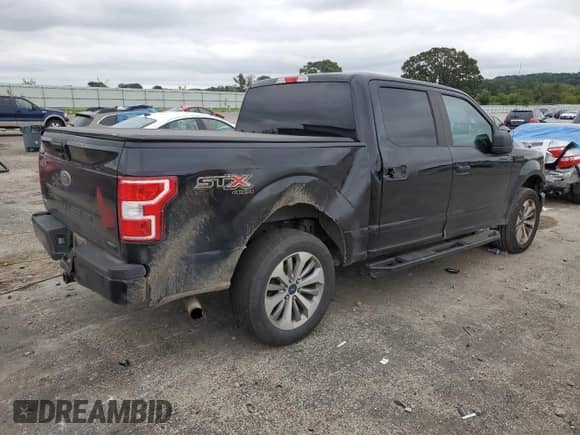 2018 Ford F-150 XL z VIN 1FTEW1EP3JFA32083, wystawiony jako Copart lot #71389215 z przebiegiem 168 093 mil mil oraz Szkoda całkowita • Salvage title. Historia ofert i sprzedaży dostępna na DreamBid. Obrazek 3.