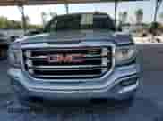 2018 GMC Sierra 1500 SLT z VIN 3GTU2NECXJG333525, wystawiony jako Copart lot #80155105 z przebiegiem 141 802 mil mil oraz Szkoda całkowita • Salvage title. Historia ofert i sprzedaży dostępna na DreamBid. Obrazek 5.