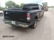 2002 Chevrolet Silverado 1500HD LT с VIN 1GCGC13U12F164027, выставлен на аукционе IAAI как лот 42618172 с пробегом 187 742 миль миль и . История ставок и продаж доступна на DreamBid. Изображение 4.