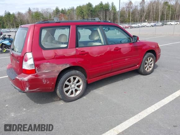 2006 Subaru Forester X with VIN JF1SG65676G705940, listed as a IAAI auction lot 41904234 with 194,097 mi miles and . Bid and sale history available at DreamBid. Image 4.