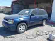 2002 Chevrolet TrailBlazer LTZ с VIN 1GNDT13S122189137, выставлен на аукционе IAAI как лот 41823227 с пробегом 115 613 миль миль и . История ставок и продаж доступна на DreamBid. Изображение 2.