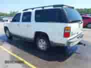 2005 Chevrolet Suburban Z71 z VIN 3GNFK16ZX5G191601, wystawiony jako IAAI lot #42727237 z przebiegiem 294 814 mil mil oraz . Historia ofert i sprzedaży dostępna na DreamBid. Obrazek 3.