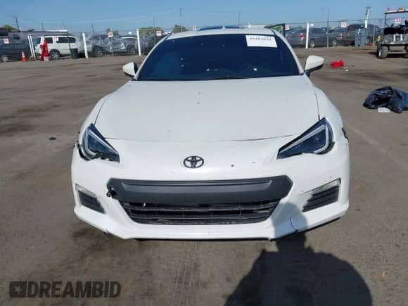 2014 Scion FR-S z VIN JF1ZNAA16E9702001, wystawiony jako IAAI lot #42262041 z przebiegiem 126 942 mil mil oraz . Historia ofert i sprzedaży dostępna na DreamBid. Obrazek 12.