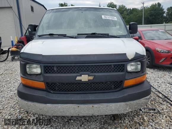 2015 Chevrolet Express Cargo z VIN 1GCWGGFF8F1115197, wystawiony jako Copart lot #66147695 z przebiegiem 131 702 mil mil oraz Czysty tytuł • Clean title. Historia ofert i sprzedaży dostępna na DreamBid. Obrazek 5.