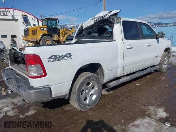 2022 Ram 1500 Big Horn with VIN 1C6SRFMT6NN400068, listed as a IAAI auction lot 41654209 with 44,476 mi miles and . Bid and sale history available at DreamBid. Image 4.