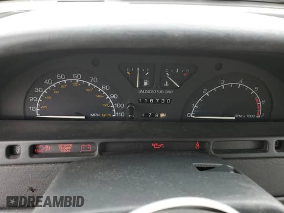 1994 Saturn SL with VIN 1G8ZH5593RZ290970, listed as a Copart auction lot 48029235 with 116,730 mi miles and Salvage title. Bid and sale history available at DreamBid. Image 9.